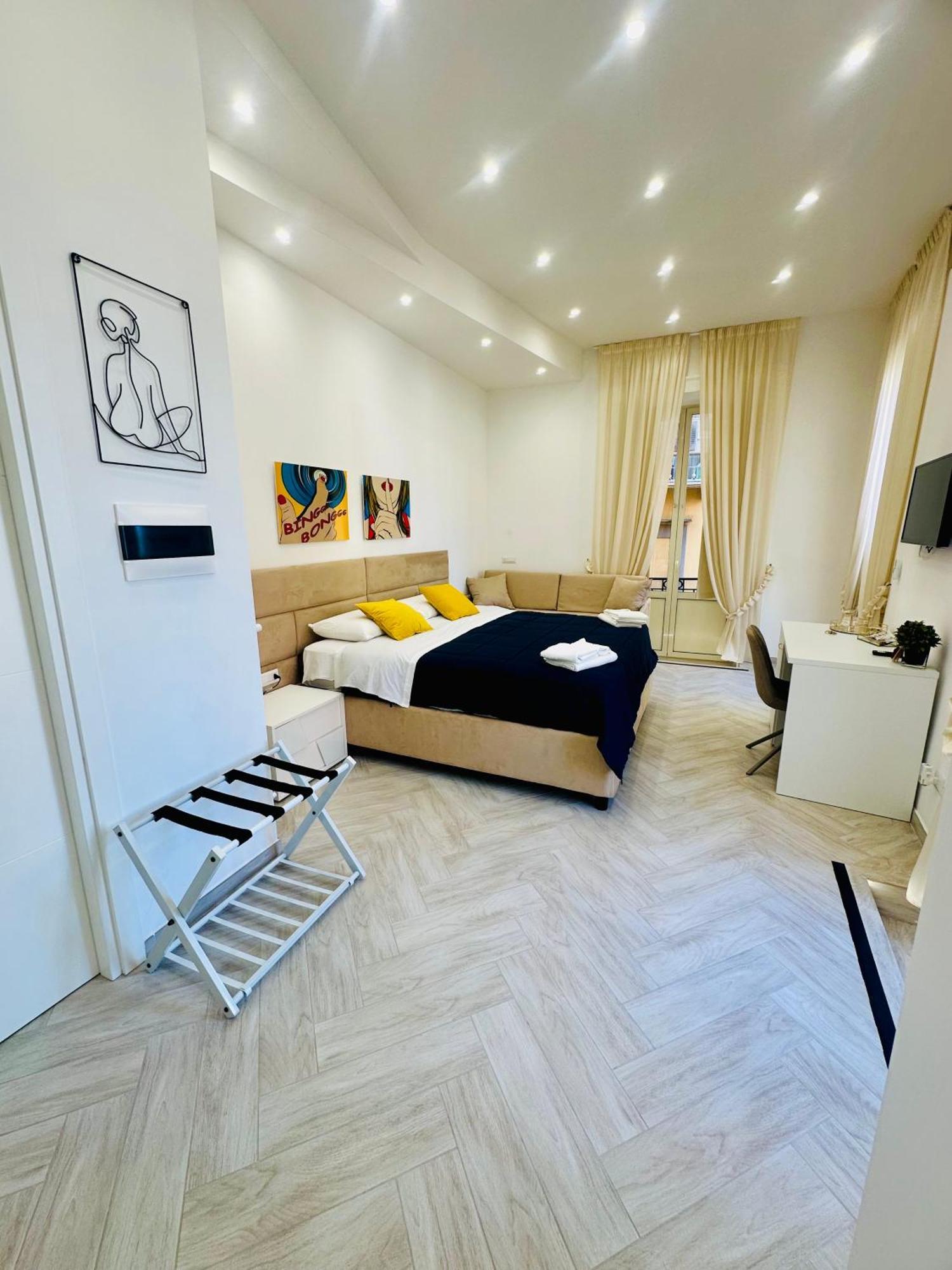 Flo' Hotel Nápoly Kültér fotó