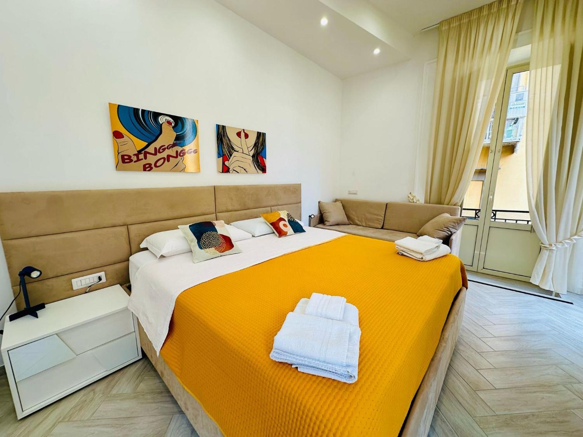 Flo' Hotel Nápoly Kültér fotó