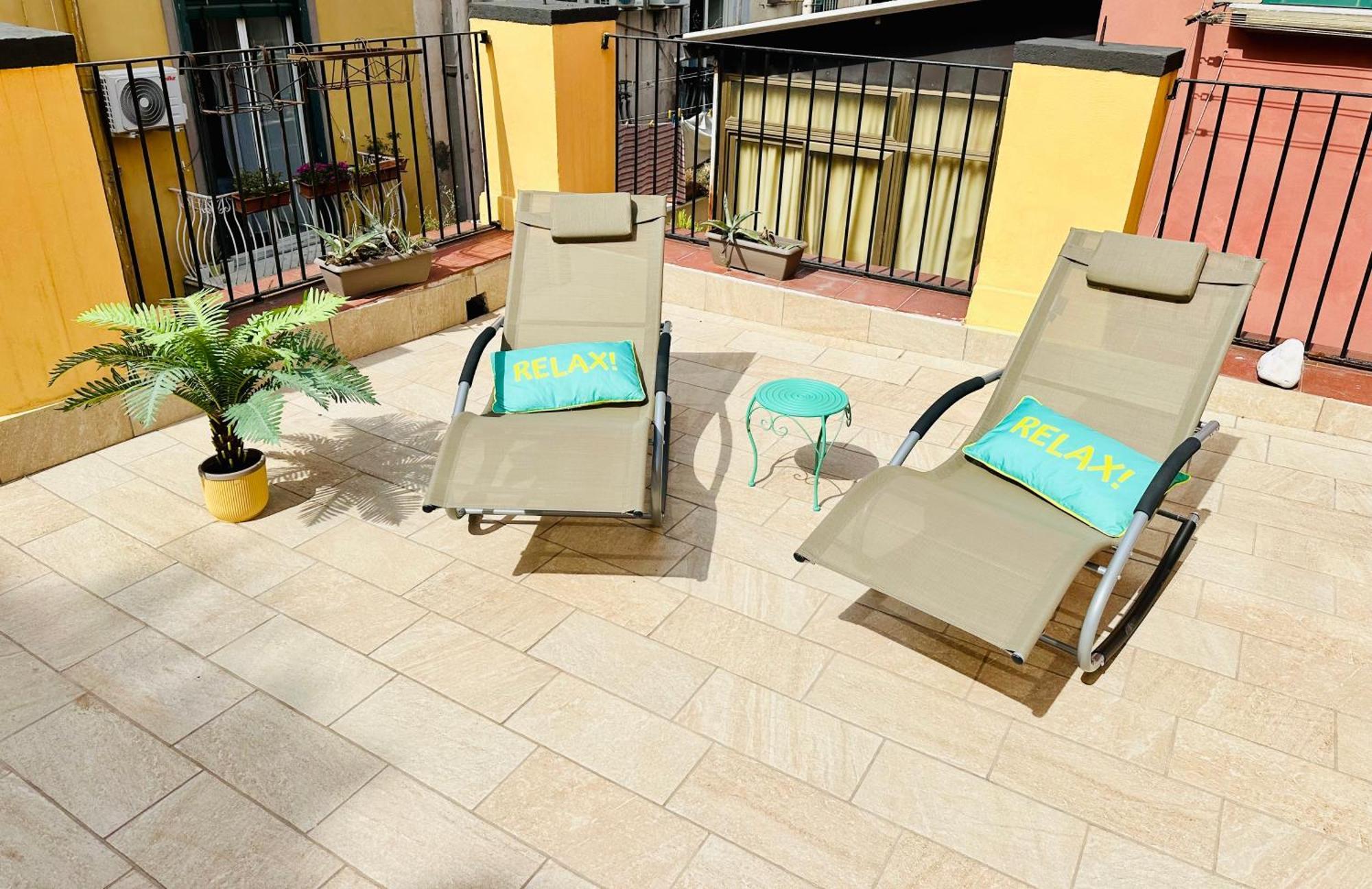 Flo' Hotel Nápoly Kültér fotó